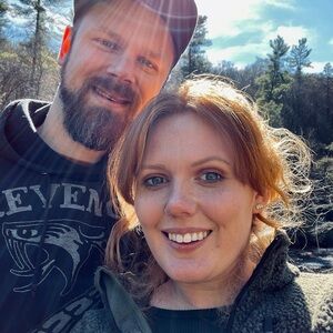 Meet your Poshers Matt + Jozi